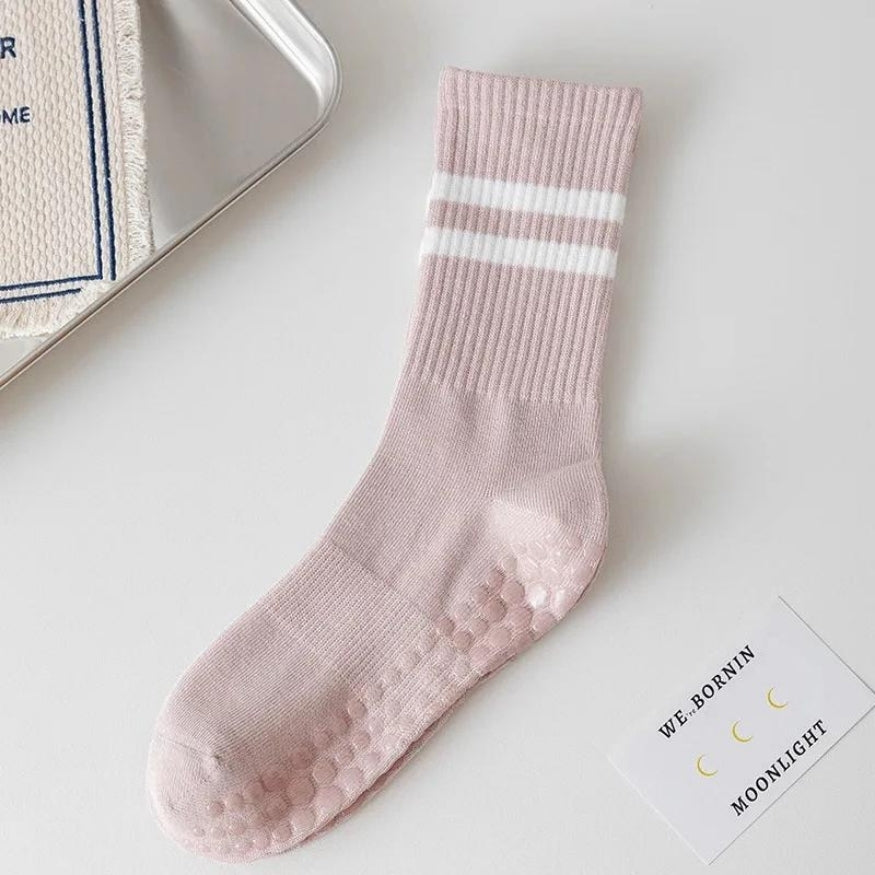 3 pairs of anti-slip yoga socks